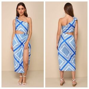 Lulus Vacay Beauty Blue Scarf Print One-Shoulder Tie-Strap
Midi Dress